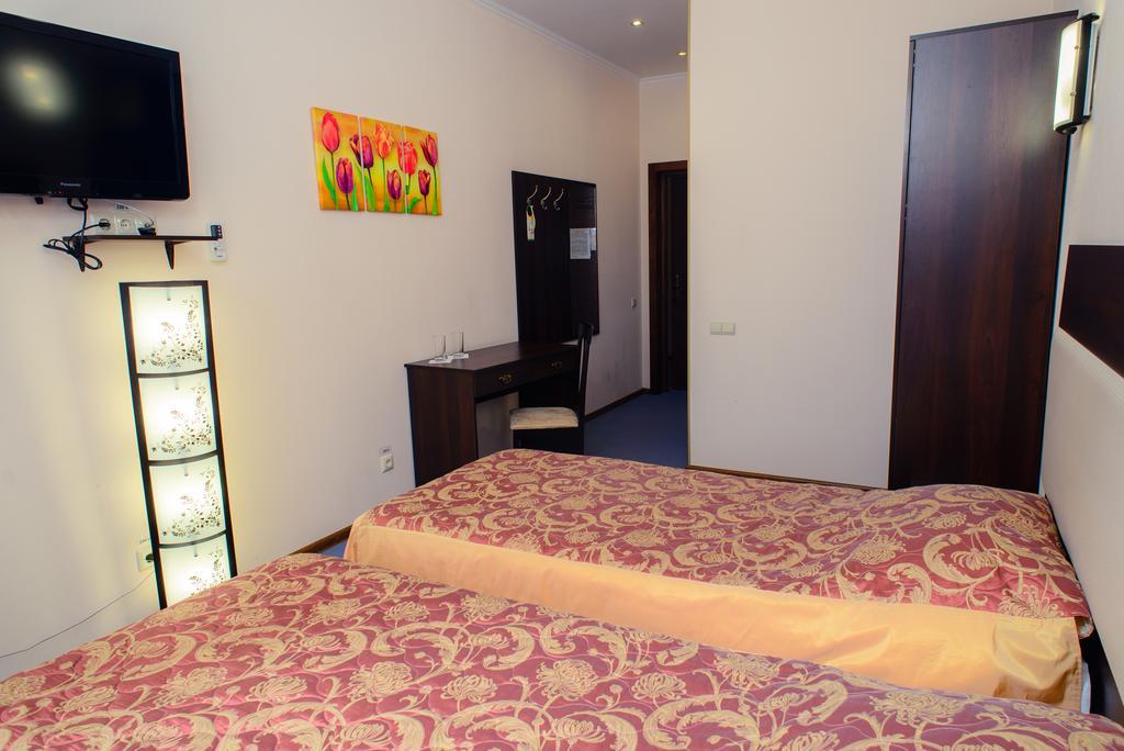 Petrovskyi Brovar Brovary Habitación foto