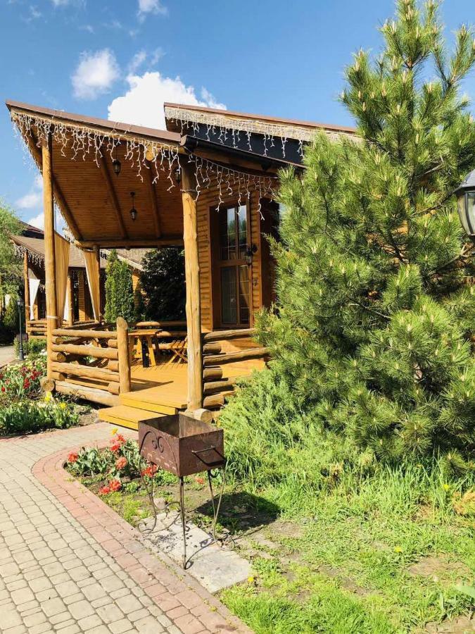Petrovskyi Brovar Brovary Exterior foto